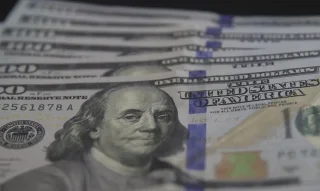 China cria mecanismos financeiros na África para não depender do dólar