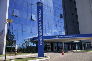 Decisão sobre teto de juros do consignado continuará com o CNPS
