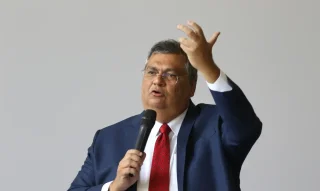 Maré nāo está para peixe e nem para o presidente do PL