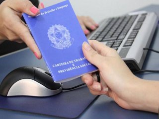 Trabalho formal cresce 19,1% desde 2023, com 10,1 milhões de novos vínculos