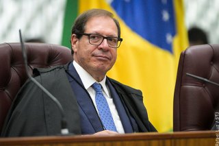 Ministro Luis Felipe Salomão assume a presidência do STJ
