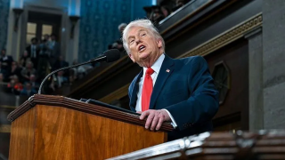 Democratas dos EUA cobram fim de interferência de Trump no Brasil