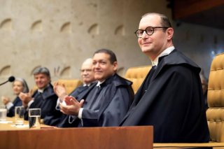 Zanin garante ampliaçāo de horário de votaçāo até 19h 